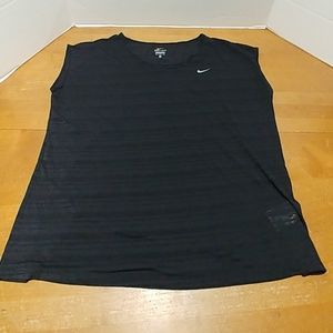 Nike Dri-FIT shear sleeveless top black XL